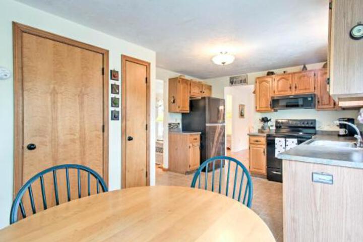 Marthas Vineyard Home W / 2 Bikes Walk Downtown! - thumb 6