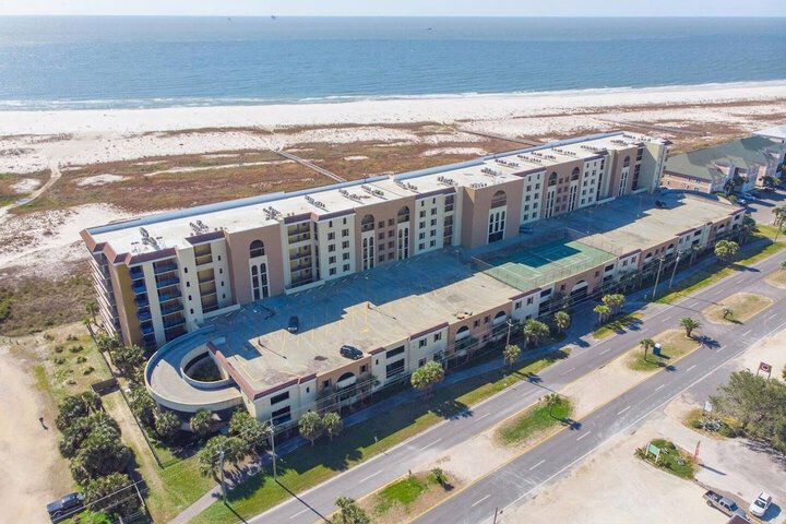 115 Holiday Isle 115 3 Bedroom Condo - thumb 1