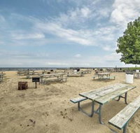 Chesapeake Beach Apt. Walk to Bay Beach  Marina - Tourism Bookings