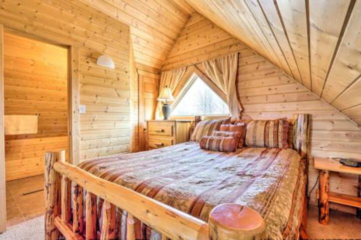 Lakefront Columbia Cabin W / Dock & Peaceful Views! - thumb 2