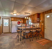 Ventura Cabin w / Sun Porch  Decks Near Clear Lake - China Accommodation