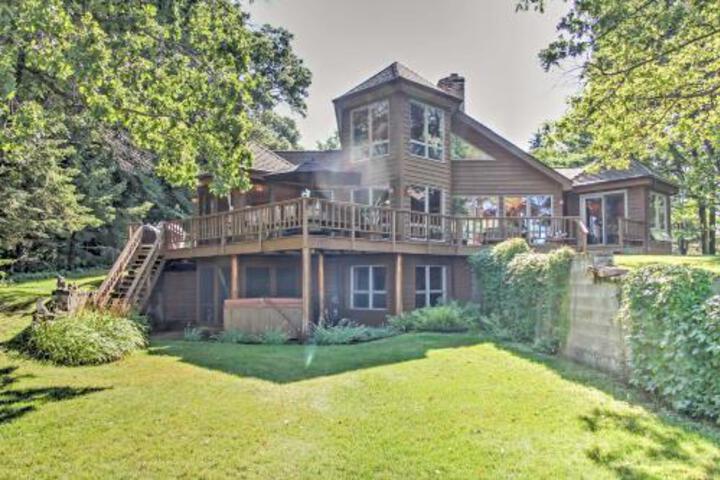 Waterfront Crosslake House W / Private Dock & Beach - thumb 6