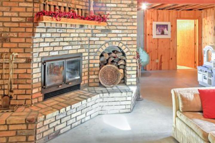 Waterfront Crosslake House W / Private Dock & Beach - thumb 4