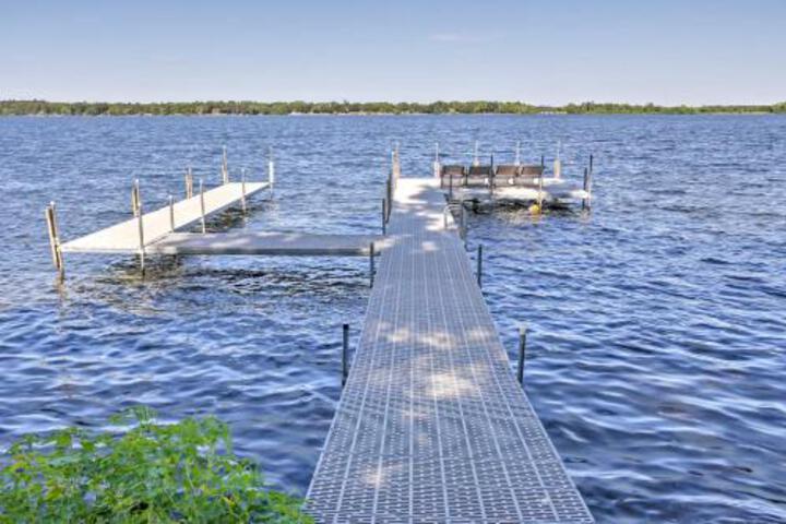 Waterfront Crosslake House W / Private Dock & Beach - thumb 1