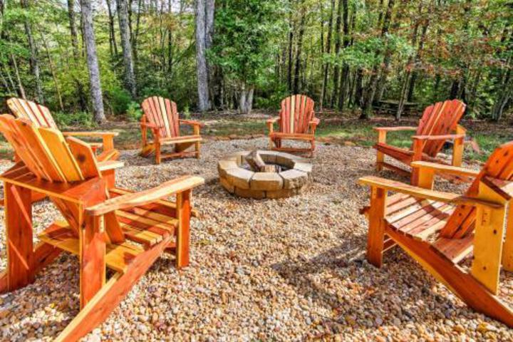 2 Acre Blue Ridge Home W / Fireplace Hammock & Deck - thumb 1