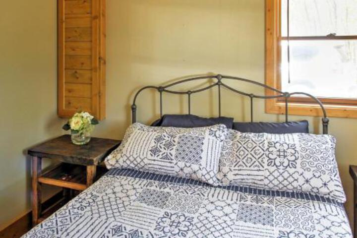 Crosslake Home On Pine Lake W / Deck & Fire Pit! - thumb 6