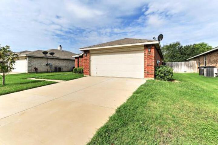 Fort Worth Home Near Downtown & Convention Center - thumb 6