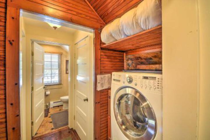 Lakefront Hopatcong House W / Large Porch & Dock! - thumb 2