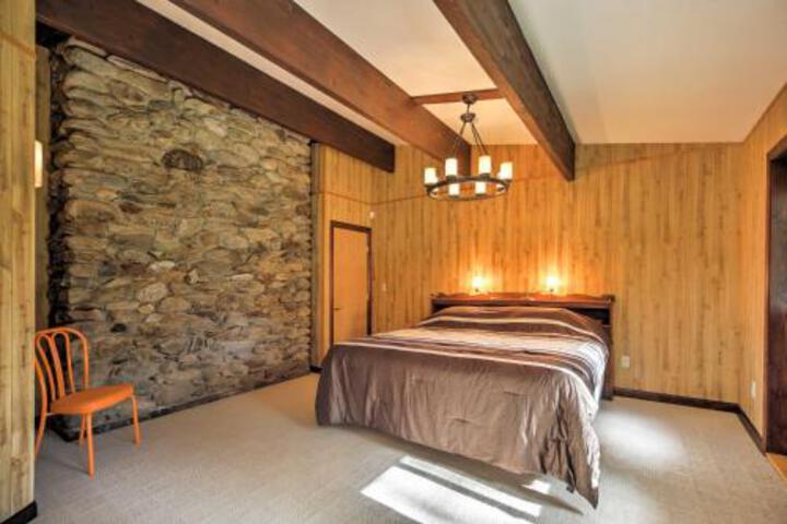 Home W / Sauna Mins To Pico & Killington Mtns! - thumb 2