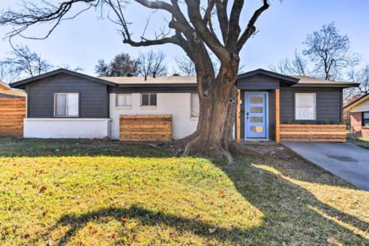 Remodeled Arlington Home Mins To At & T Stadium! - thumb 0