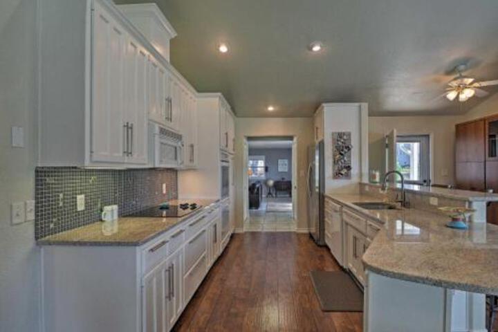 Waterfront Kingsland Home W / Fire Pit & Lake Access - thumb 3