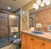 Navarre Townhome w / Deck  Pool Walk to the Beach - Tourism Bookings