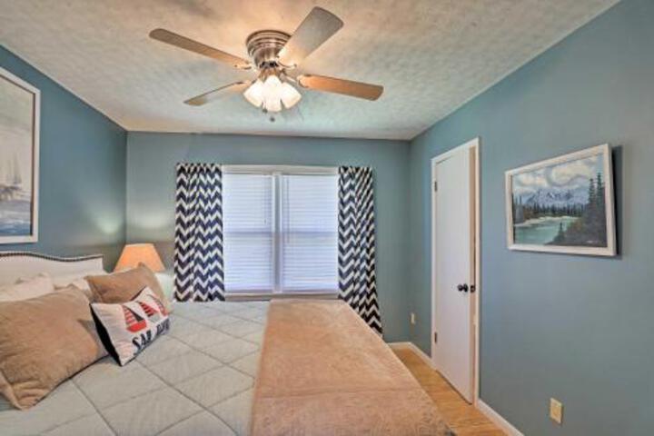 Home Near Owasco Lake W / Grill Fire Pit & 3 Kayaks! - thumb 6