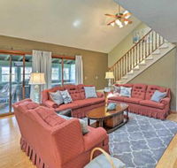 Home Near Owasco Lake w / Grill Fire Pit  3 Kayaks - Tourism Bookings