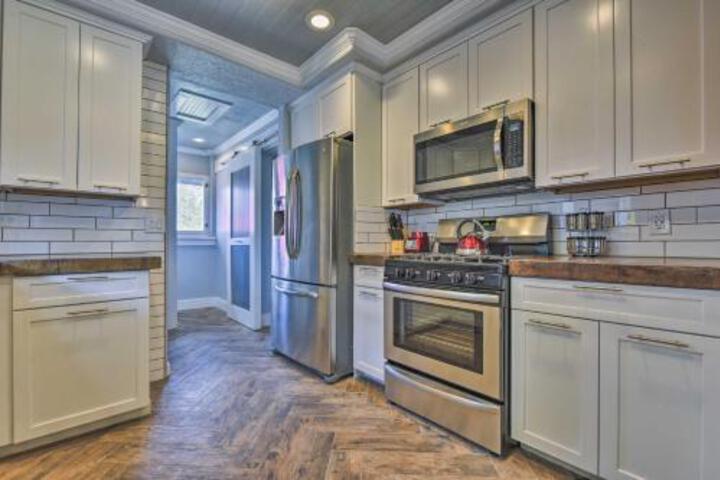 Charming Historic Ogden Home W / Green House & Pond - thumb 6