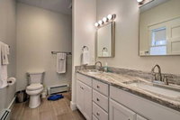 Boothbay Harbor Beach House by Park  Restaurants