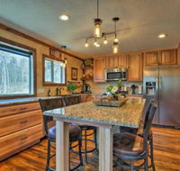 Remodeled Conifer Cabin w / Deck  Mountain Views - Tourism Bookings