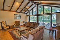 Gassville Home 3 Mi from White RiverandTrout Fishing