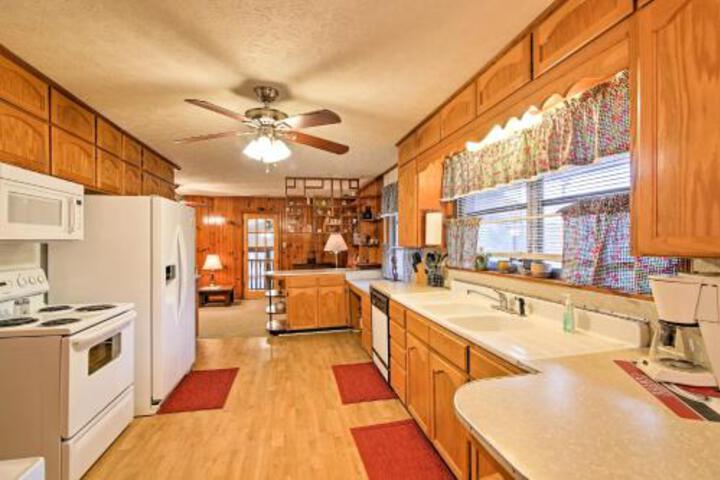 Blairsville Home W / Game Room & Fire Pit On 5 Acres - thumb 4