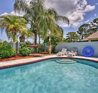 Sebastian Home w / Private Pool  BBQ 7mi from Beach - USA Accommodation