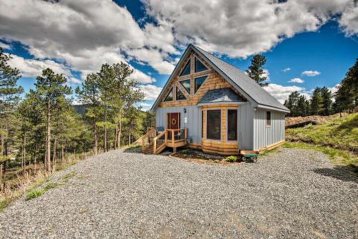 Cozy Log Cabin 1.8 Miles To Downtown Evergreen! - thumb 3