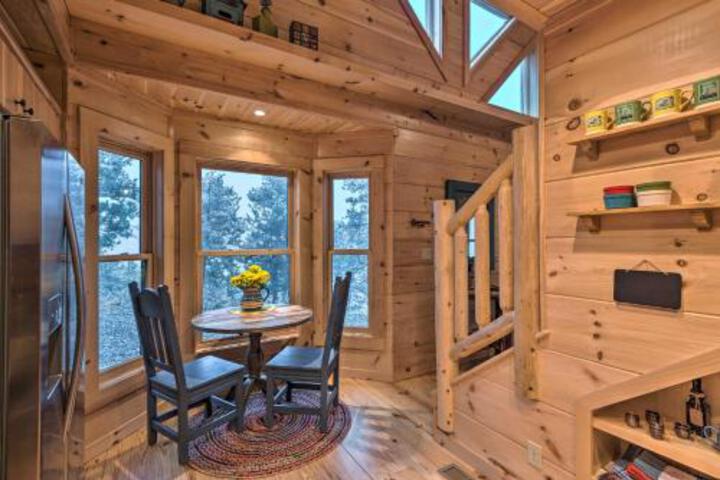 Cozy Log Cabin 1.8 Miles To Downtown Evergreen! - thumb 0