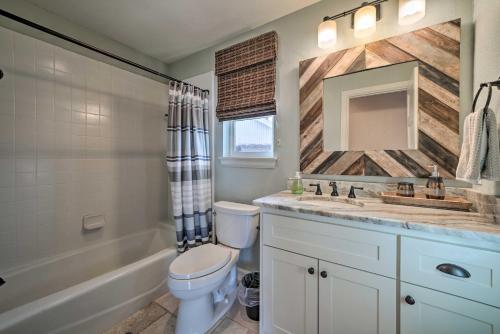 Casual Yet Elegant Spacious NW Oklahoma City Home - thumb 6