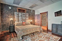 Quarters Above Courtyard Near Strawberry Festival