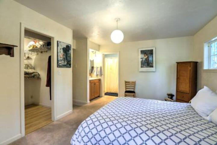 Gorgeous A Frame Cabin W / Deck 1 Mi To Lake Tahoe - thumb 0