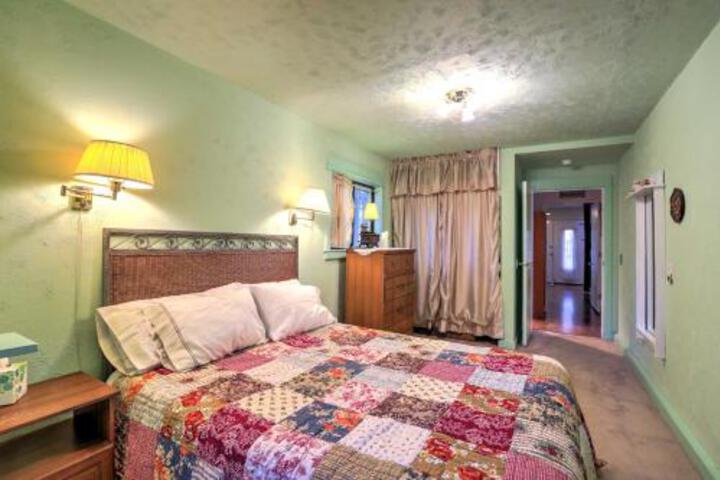 Gorgeous A Frame Cabin W / Deck 1 Mi To Lake Tahoe - thumb 4