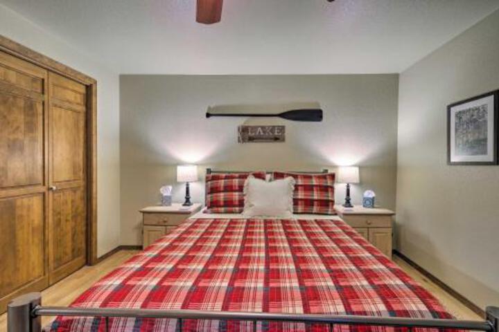 McCall Condo W / Kayaks SUP & More Walk To Lake! - thumb 6