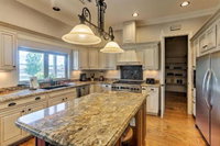 Updated Flagstaff Area Home w / Hot Tub  Views