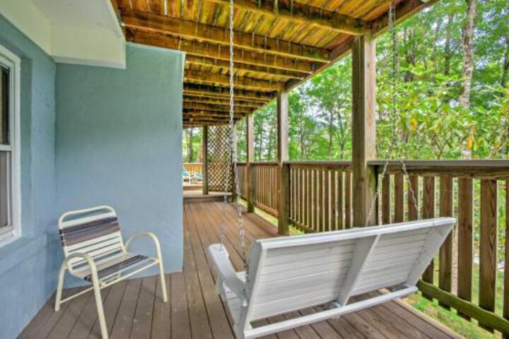 Modern Home W / Deck 1 Mi To Beech Mountain Resort - thumb 4