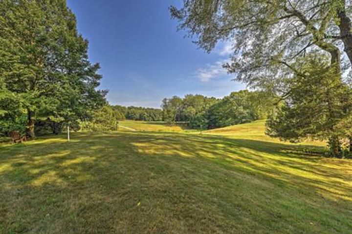 Pristine Norwich Inn & Spa Villa Near Casinos - thumb 0