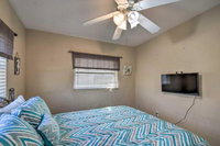 St. Petersburg Home 5 Minutes to Beach  Shops