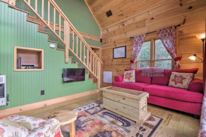 Beech Mountain Cabin W / 180Â° Views Near Hiking! - thumb 3