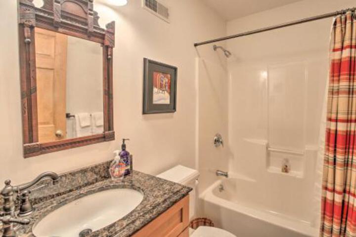 Architect Designed Franconia Home On 2 Acres! - thumb 5