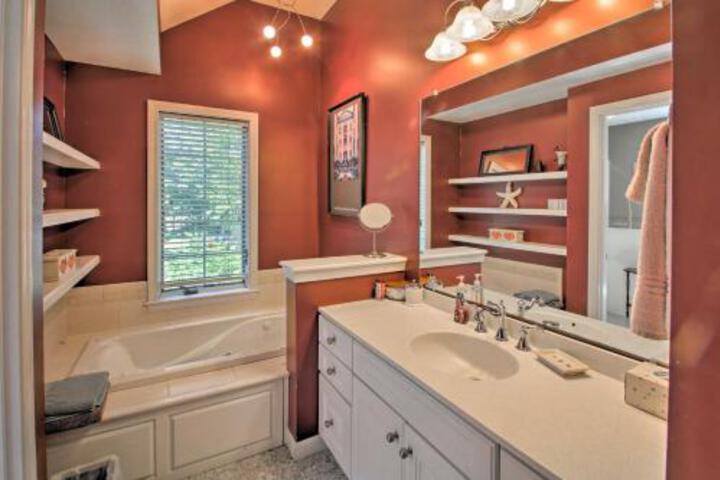 Cottage By The Sea Steps To Perfect Kayaking! - thumb 0