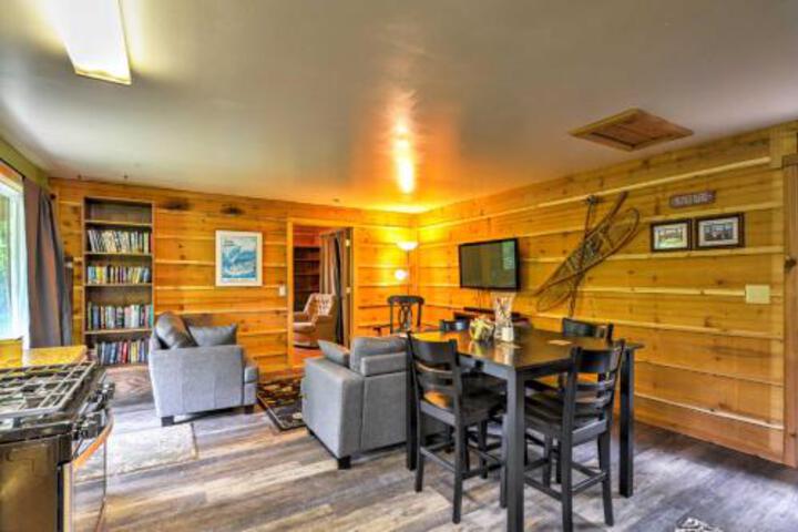 Privately Located Seward Apt W / Backyard & Mtn Views - thumb 5