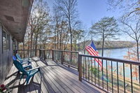Lakefront Dayton Home with Great Views  Dock