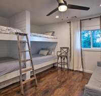 South Grand Lakefront Oasis w / Deck & Dock! - China Accommodation