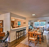 Lake Wales Home on Canal w / Lake Access - China Accommodation