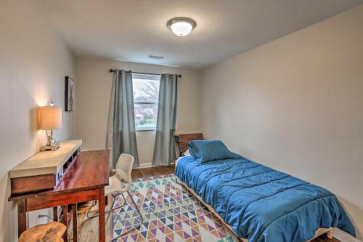 Brownstone Cincinnati Apt 10 Mi To Downtown - thumb 2