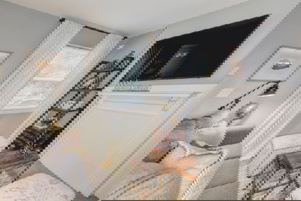 Ultimate Denver Getaway In Five Points Sleeps 6 - thumb 6