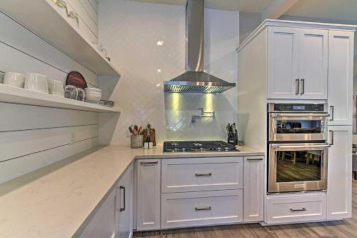 College Station Home Walk To Texas A & M! - thumb 4