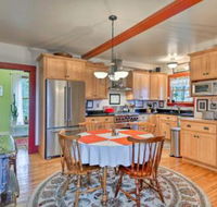 Farmhouse 7 Mi to Craftsbury Outdoor Center - Tourism Bookings