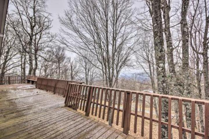 Beech Mountain Home W / Deck 3 Mins To Skiing - thumb 3
