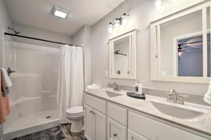 Modern Manhattan Home 3 Mi. To KSU Campus! - thumb 4