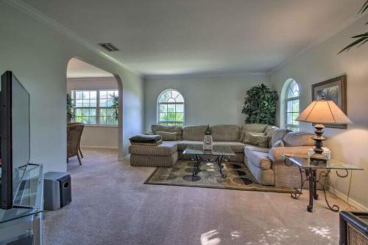 Vero Beach Pet Friendly Home 1 Mi To Beach! - thumb 0