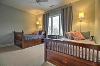 Lavish Wintergreen Home with Hot Tub by Skiing